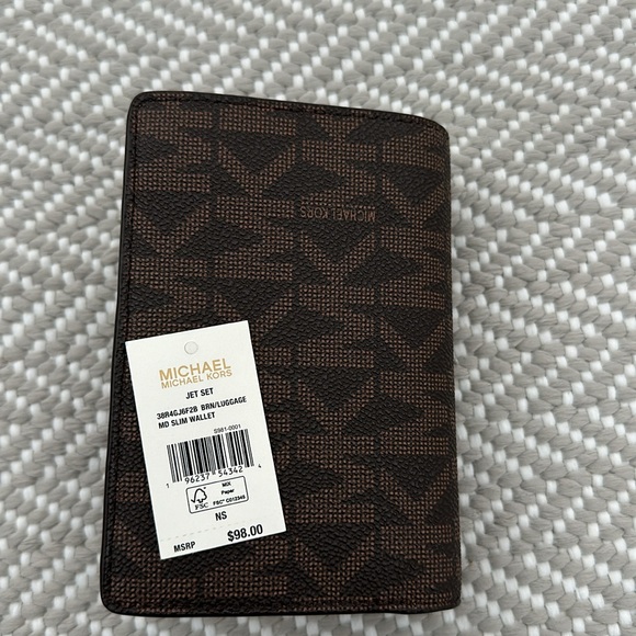 Michael Kors Wallet (Brand new) - Picture 6 of 9